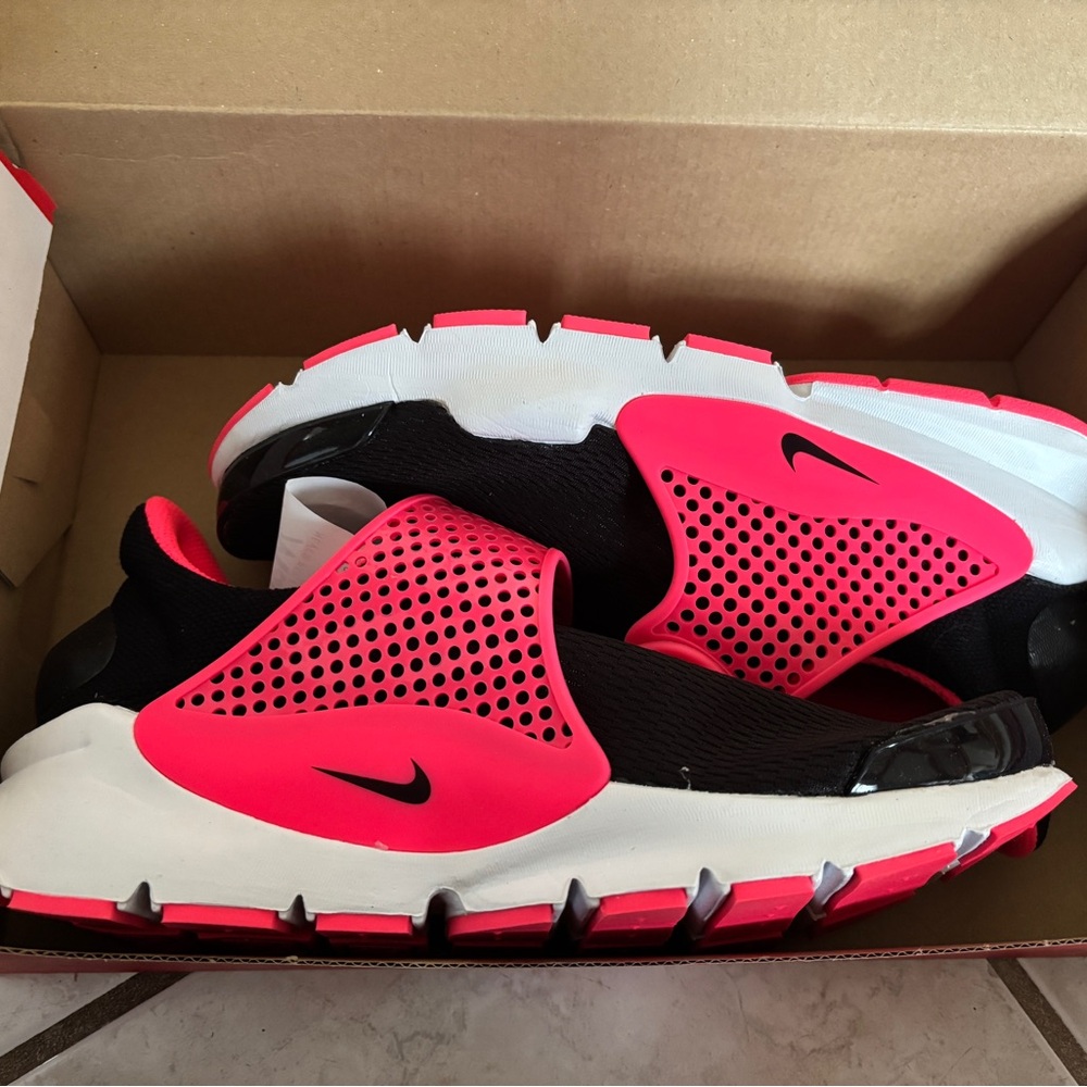Nike Kids Slip-On Sneakers - Black and Pink